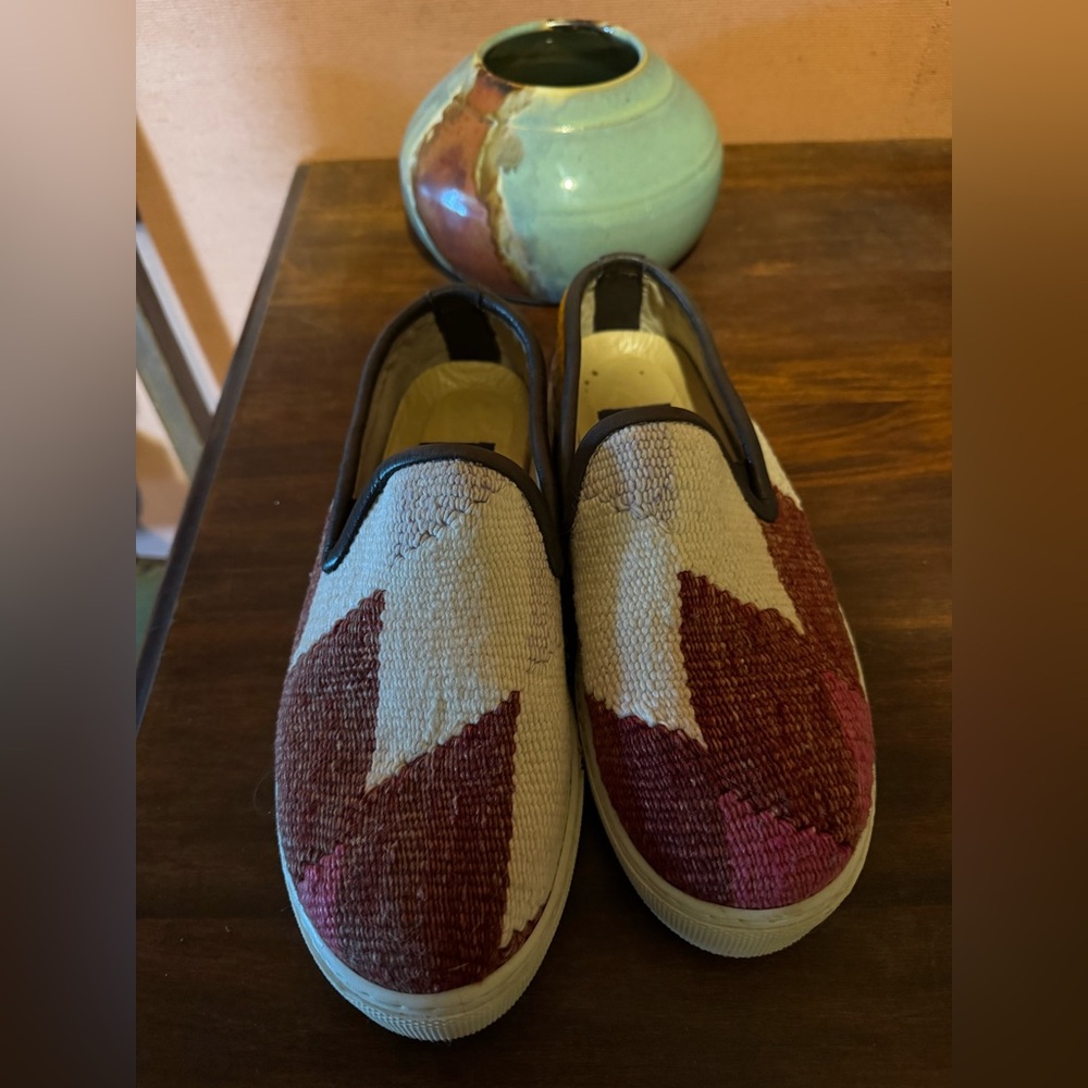 Res Ipsa Kilimn loafers Sneakers Slip-ons white multi colored Size 7